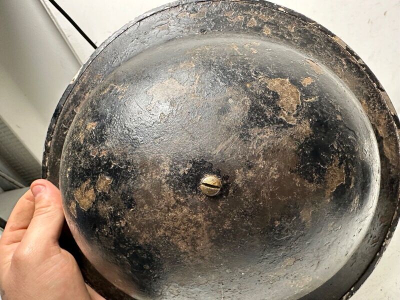 WW2 British / South African Army Mk2 Brodie Combat Helmet - Complete w/Liner - The Militaria Shop