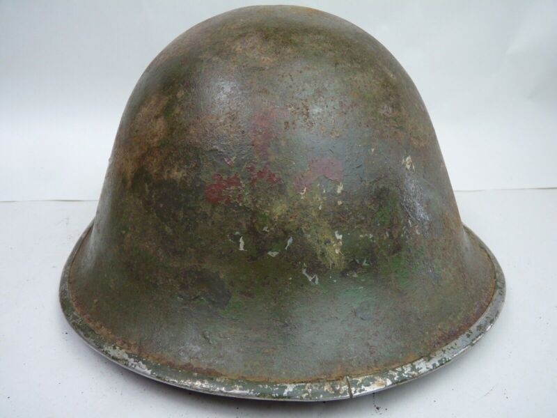 Original WW2 British / Canadian Mk3 Turtle Helmet Untouched Paint - The Militaria Shop