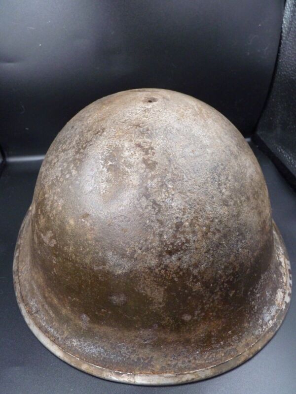 Mk3 Canadian / British Army Original WW2 Turtle Helmet High Rivet - The Militaria Shop