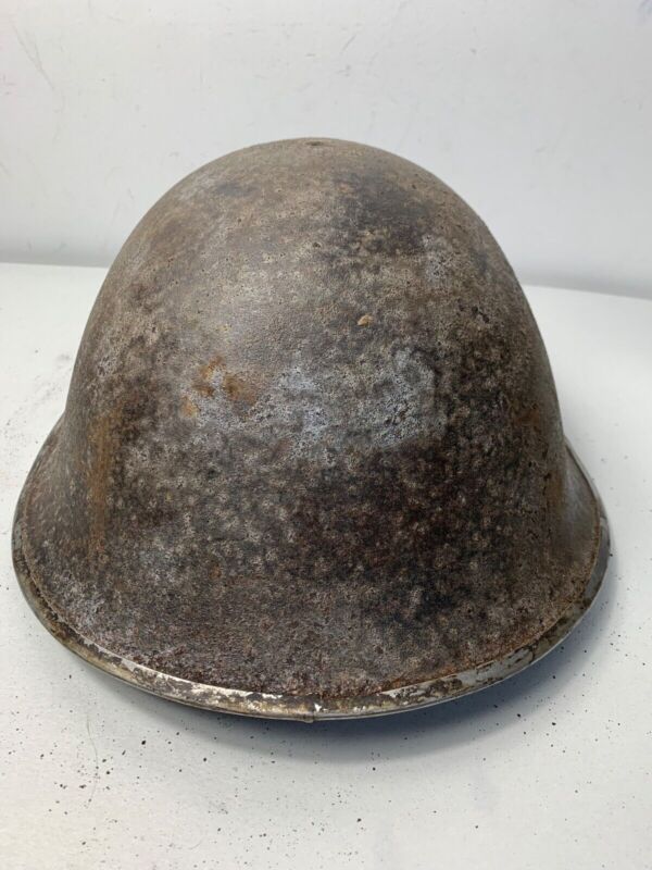 Mk3 Canadian / British Army Original WW2 Turtle Helmet High Rivet - The Militaria Shop