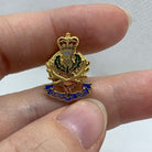 Scottish Highlanders - NEW British Army Military Cap/Tie/Lapel Pin Badge #110 - The Militaria Shop