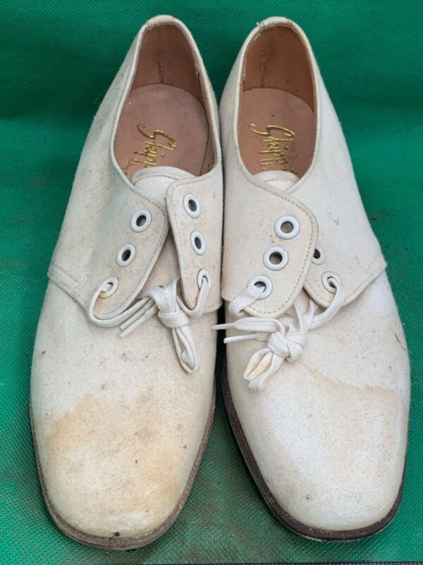 Original WW2 British Army Women's White Summer Shoes - ATS WAAF - Size 230s - The Militaria Shop