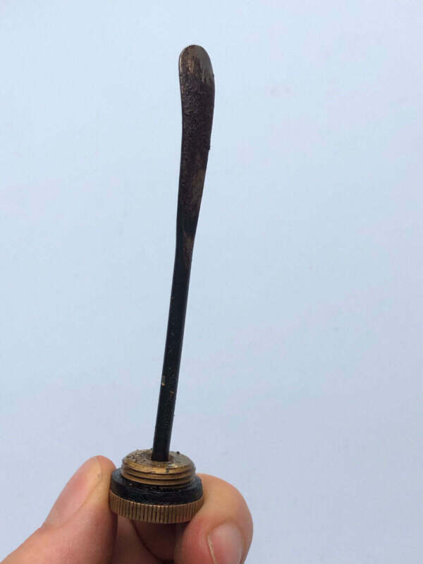 Original WW1 / WW2 British Army Lee Enfield SMLE Brass Oil Bottle - The Militaria Shop