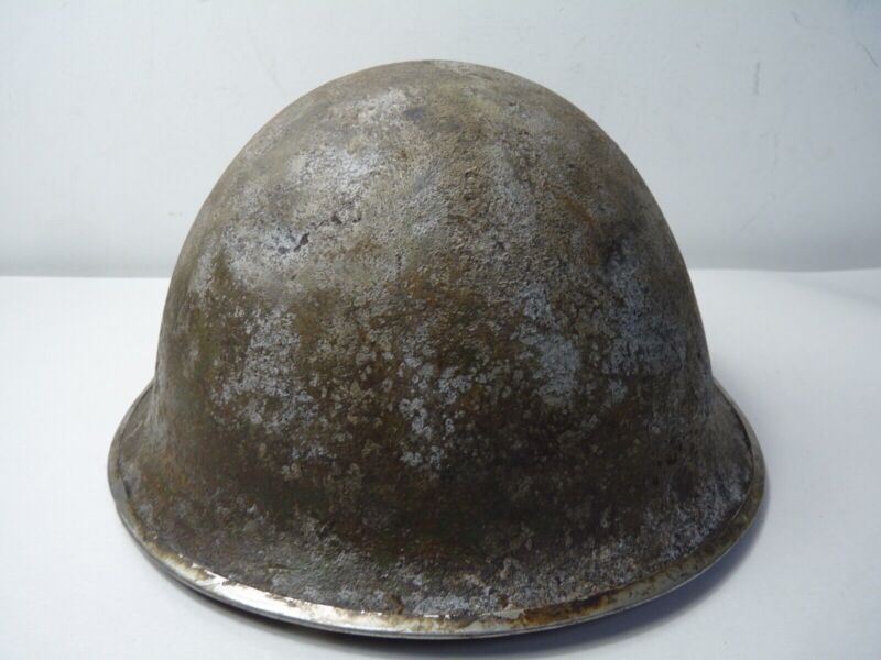 Mk3 Canadian / British Army Original WW2 Turtle Helmet High Rivet - The Militaria Shop