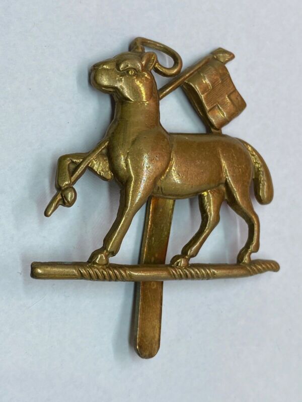 Original WW1 / WW2 British Army Queen's Royal West Surrey Regiment Cap Badg - The Militaria Shop