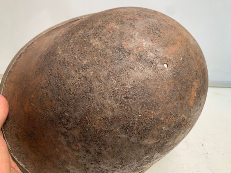 Original WW2 Canadian / British Army MK3 Turtle Helmet - Untouched Original!!! - The Militaria Shop