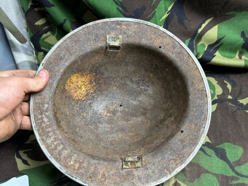 British Army Mk2 Brodie Helmet - Original WW2 - South African Manufactured - The Militaria Shop