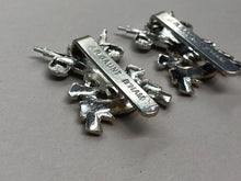 Load image into Gallery viewer, Genuine British Army Cap Badge - 3rd Carabiniers - The Militaria Shop
