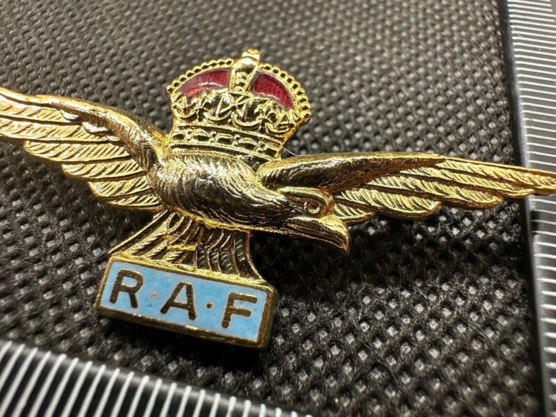 Enamel & Guilt R.A.F Sweetheart Broach / Eagle Pilot Wings - UK Made - The Militaria Shop