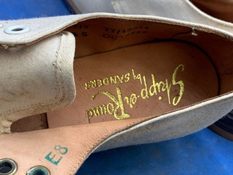 Original WW2 British Army Women's White Summer Shoes - ATS WAAF - Size 240s - The Militaria Shop