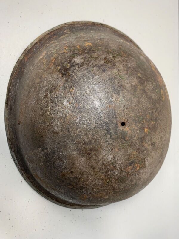 Mk3 Canadian / British Army Original WW2 Turtle Helmet High Rivet - The Militaria Shop
