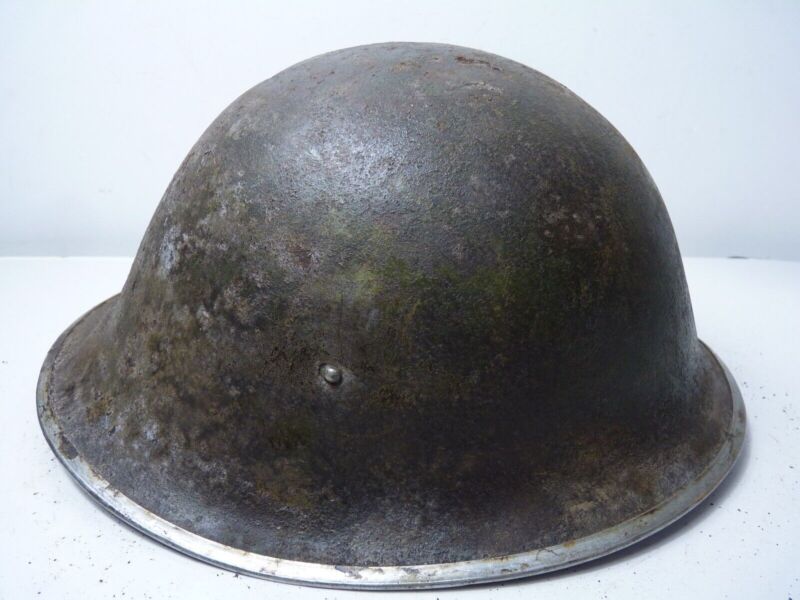 Mk3 Canadian / British Army Original WW2 Turtle Helmet High Rivet - The Militaria Shop
