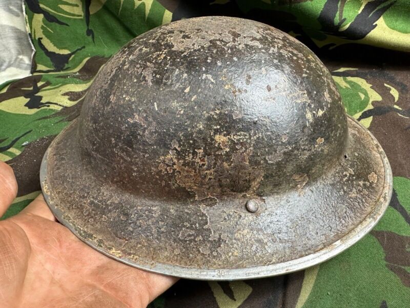 British Army Mk2 Brodie Helmet - Original WW2 - South African Manufactured - The Militaria Shop