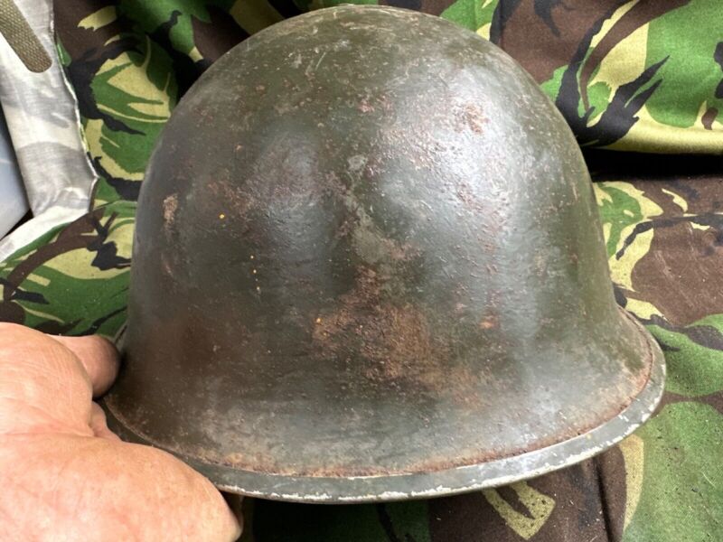 British / Canadian Army Mark 3 Turtle Helmet - Original WW2 Combat Helmet - The Militaria Shop