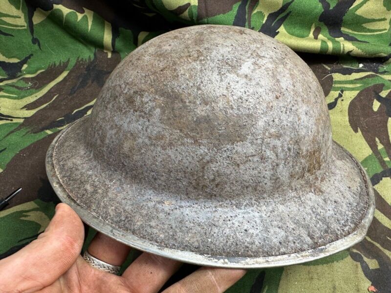 British Army Mk2 Brodie Helmet - Original WW2 - South African Manufactured - The Militaria Shop