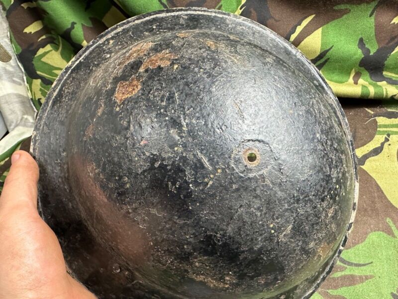 British Army Mk2 Brodie Helmet - Original WW2 - South African Manufactured - The Militaria Shop