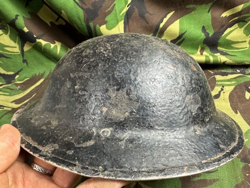 British Army Mk2 Brodie Helmet - Original WW2 - South African Manufactured - The Militaria Shop
