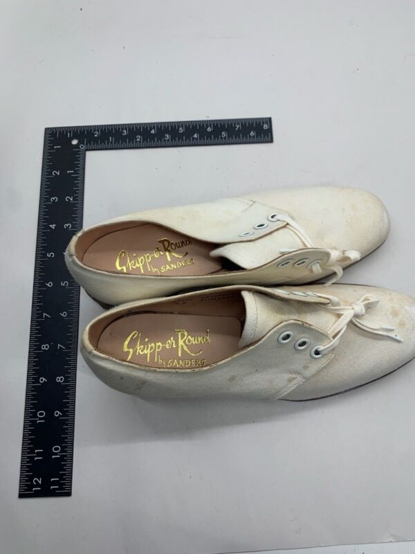 Original WW2 British Army Women's White Summer Shoes - ATS WAAF - Size 230 - The Militaria Shop