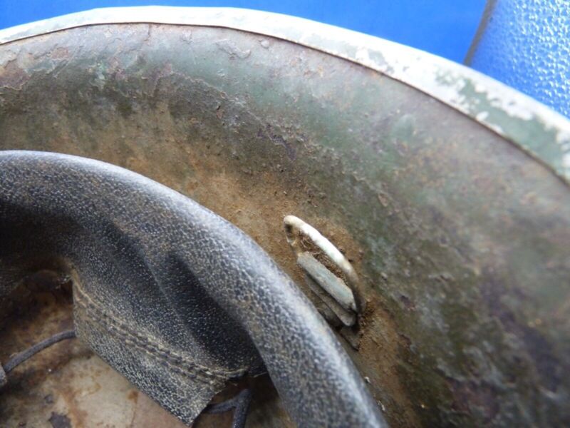 Original WW2 British / Canadian Army Mk3 High Rivet Turtle Army Helmet & Lin - The Militaria Shop