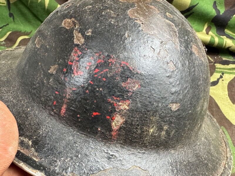 British Army Mk2 Brodie Helmet - Original WW2 - South African Manufactured - The Militaria Shop
