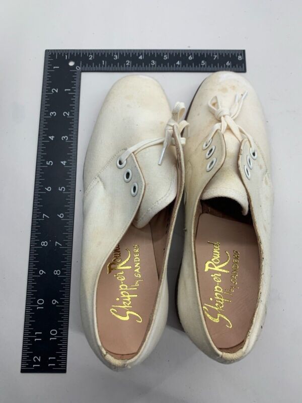 Original WW2 British Army Women's White Summer Shoes - ATS WAAF - Size 230 - The Militaria Shop