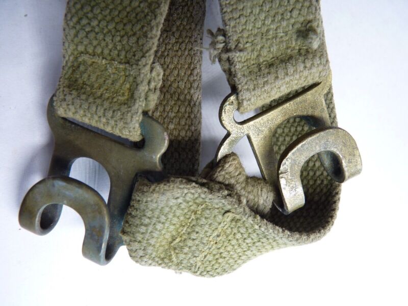 Original WW2 Pattern British Army L Straps Pair - 37 Pattern Webbing Haversack - The Militaria Shop