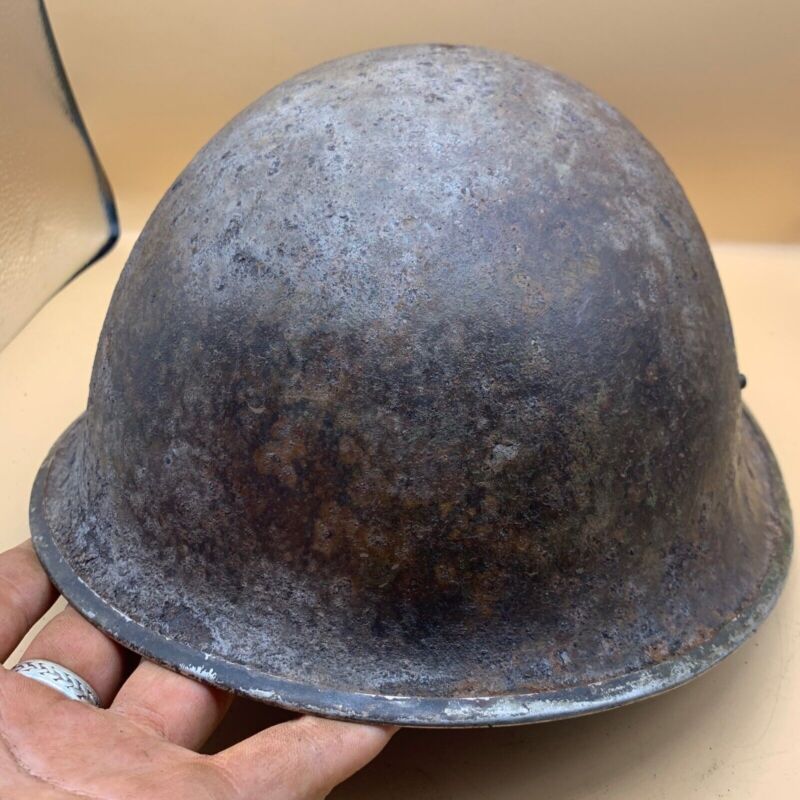 Original WW2 British / Canadian Army Mk3 Hight Rivet Turtle Army Combat Helmet - The Militaria Shop
