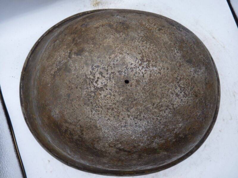 Original WW2 British / Canadian Army Mk3 High Rivet Turtle Army Combat Helmet - The Militaria Shop