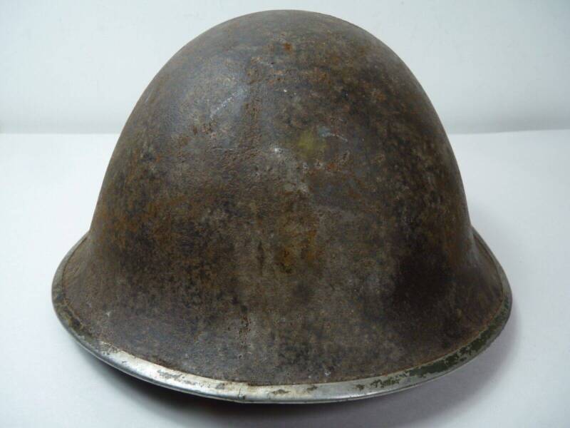 Original WW2 British / Canadian Army Mk3 High Rivet Turtle Army Combat Helmet - The Militaria Shop