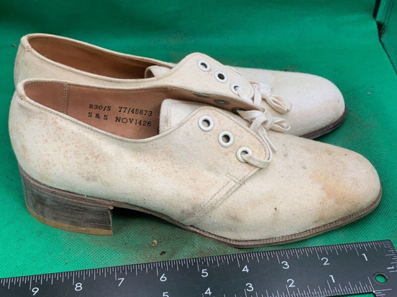 Original WW2 British Army Women's White Summer Shoes - ATS WAAF - Size 230s - The Militaria Shop