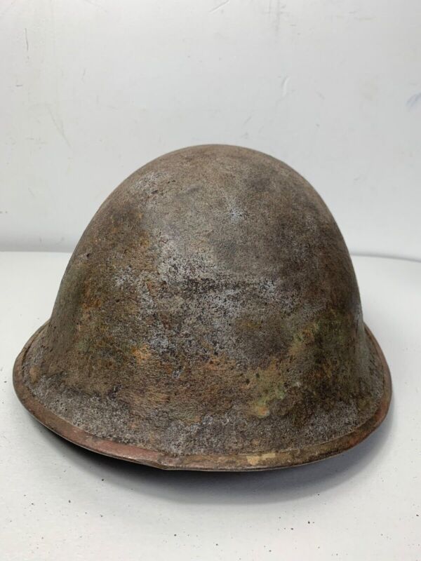 Mk3 Canadian / British Army Original WW2 Turtle Helmet High Rivet - The Militaria Shop