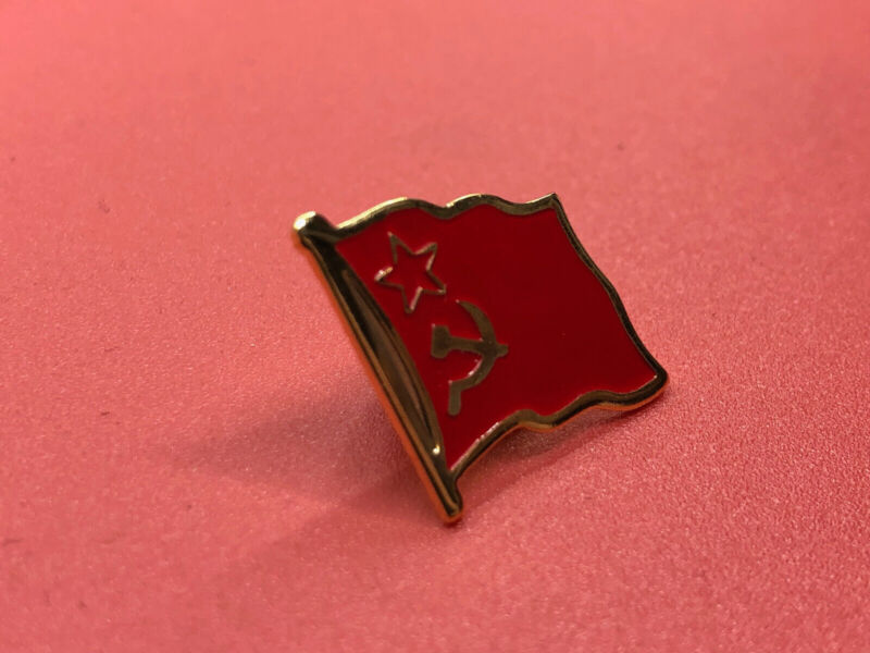 USSR Historic Soviet Union Flag Russia Lapel Pin Badge - The Militaria Shop