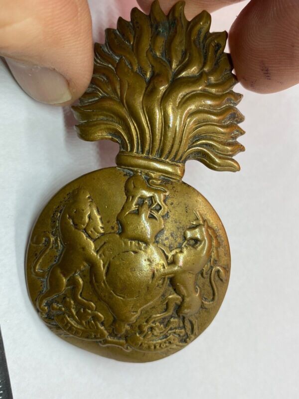 Original British Army Royal Scots Fusiliers Busby / Cap / Pouch Badge - The Militaria Shop