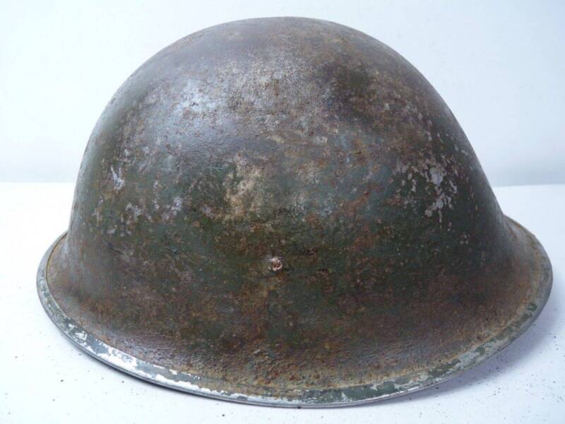 Original WW2 British / Canadian Army Mk3 High Rivet Turtle Army Combat Helmet - The Militaria Shop