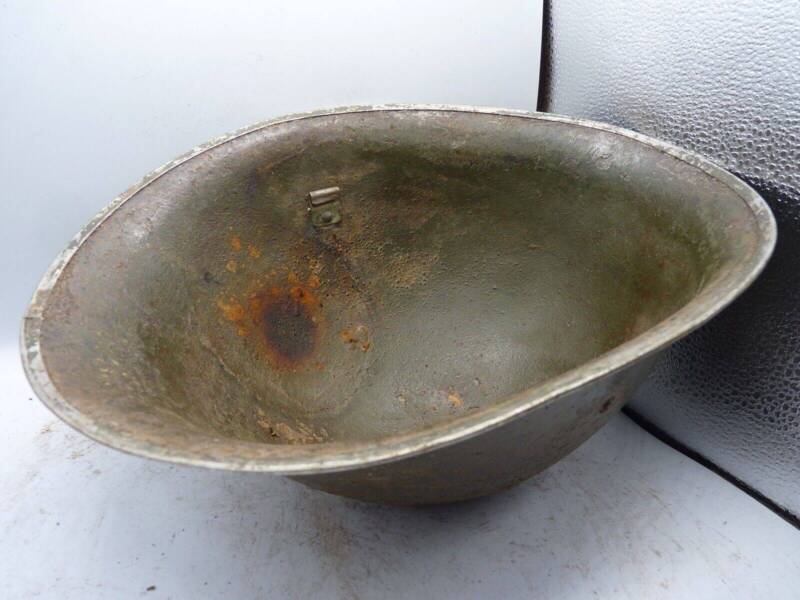 Original WW2 British / Canadian Army Mk3 High Rivet Turtle Army Combat Helmet - The Militaria Shop