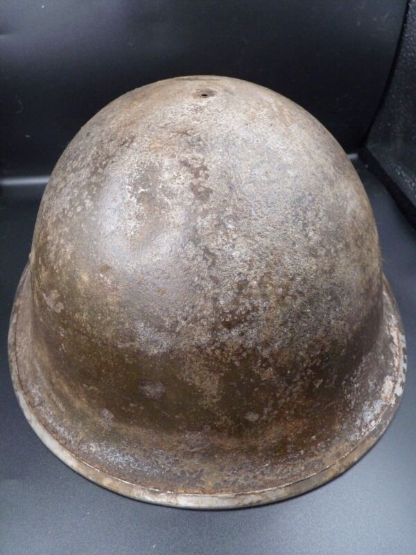 Mk3 Canadian / British Army Original WW2 Turtle Helmet High Rivet - The Militaria Shop