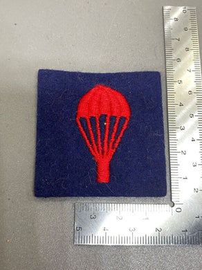 Original British Army Paratrooper's 'Light Bulb' Parachute Qualif - The Militaria Shop