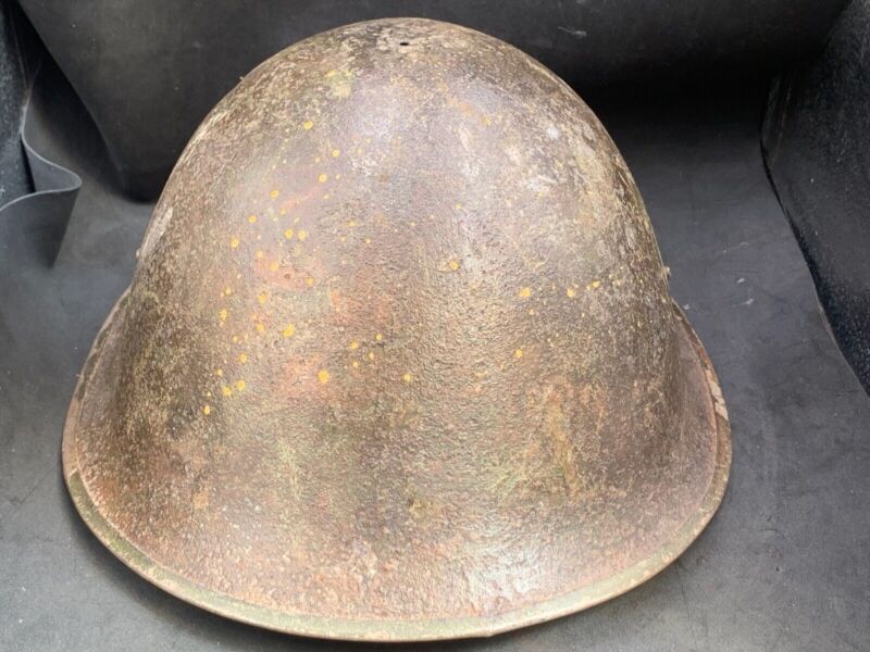 Original WW2 British Army / Canadian Army Mk3 Turtle Combat Helmet - The Militaria Shop