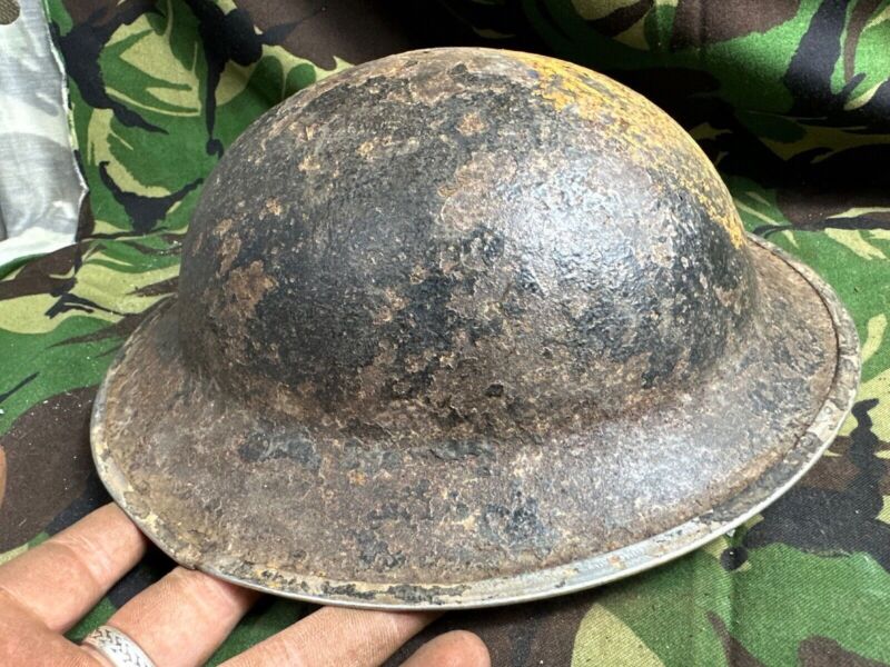 British Army Mk2 Brodie Helmet - Original WW2 - South African Manufactured - The Militaria Shop