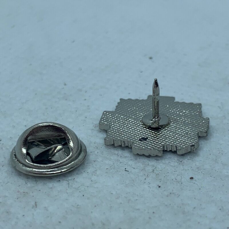 Highland Light Infantry - NEW British Army Military Cap/Tie/Lapel Pin Badge #27 - The Militaria Shop