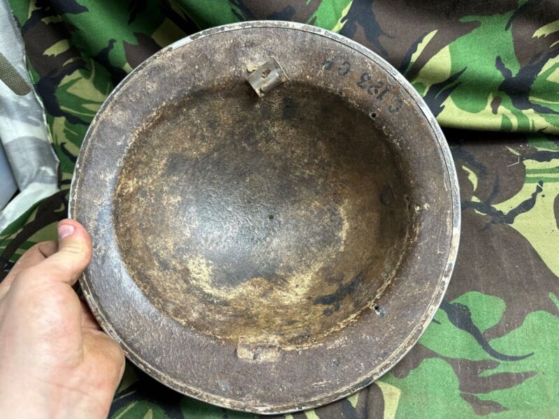 British Army Mk2 Brodie Helmet - Original WW2 - South African Manufactured - The Militaria Shop