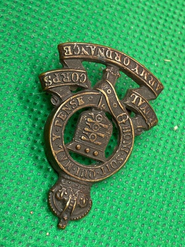 Original WW1 / WW2 British Army Officer's Royal Army Ordnance Corps Collar - The Militaria Shop