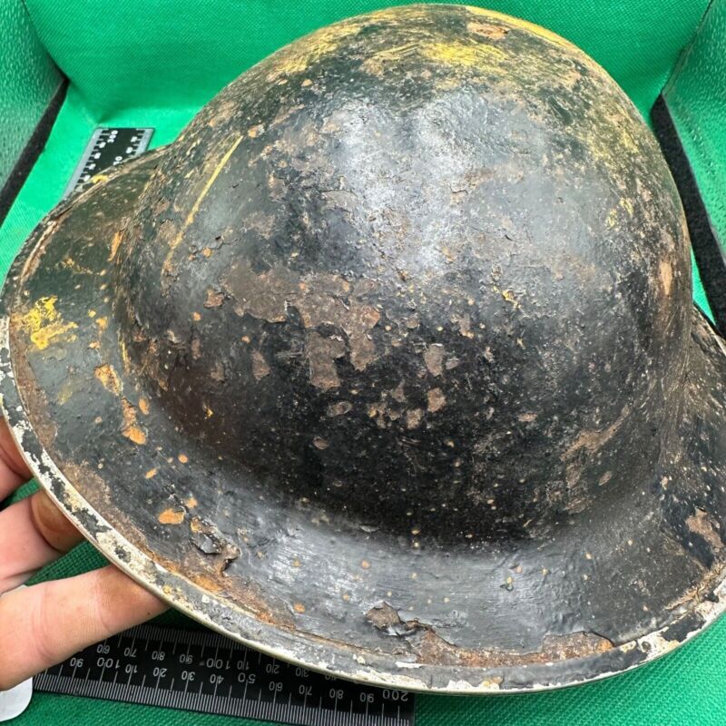 British Army Mk2 Brodie Helmet - Original WW2 - South African Manufactured - The Militaria Shop