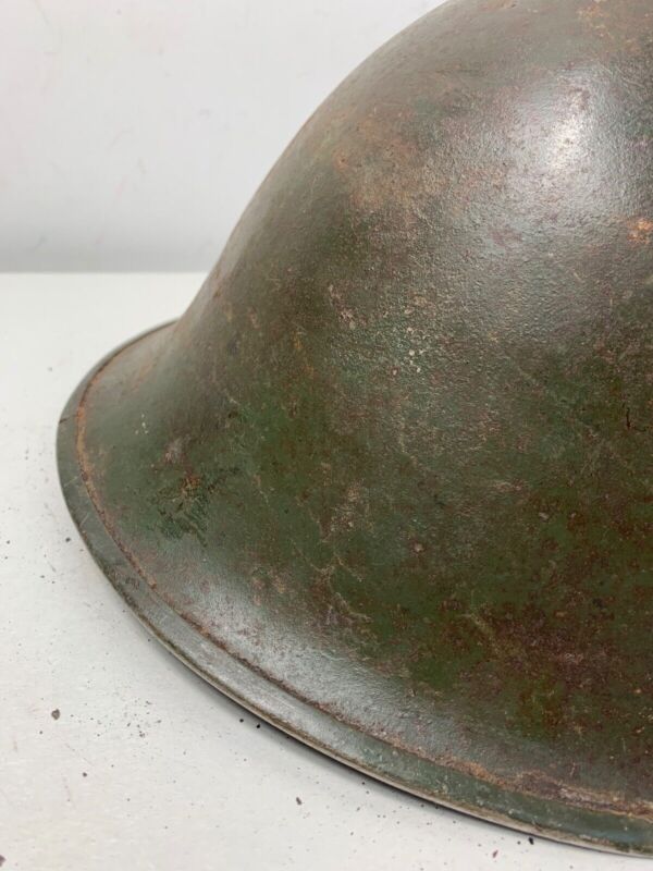 Mk3 Canadian / British Army Original WW2 Turtle Helmet High Rivet - The Militaria Shop