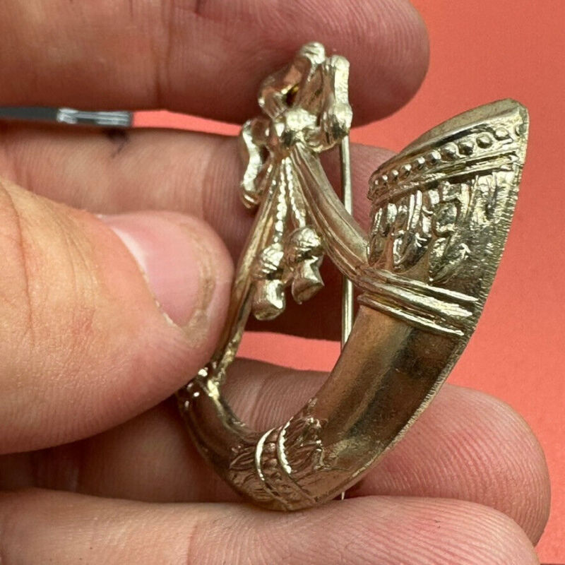Genuine British Army Light Infantry Regiment Cap Badge - Brooched / Sweetheart - The Militaria Shop