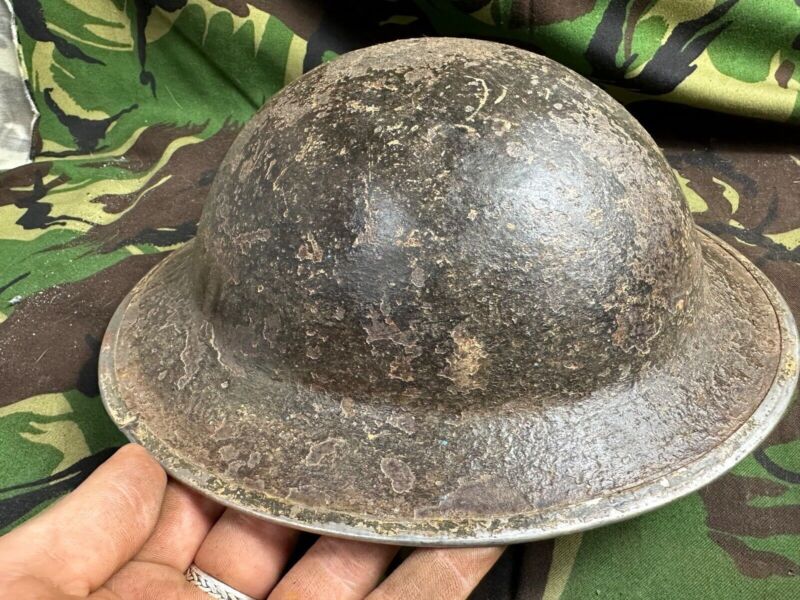 British Army Mk2 Brodie Helmet - Original WW2 - South African Manufactured - The Militaria Shop