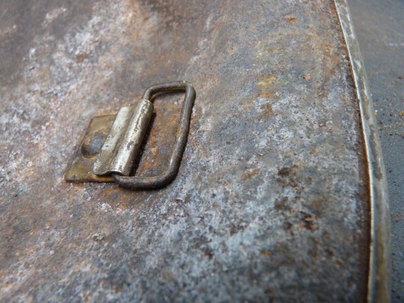 Mk3 Canadian / British Army Original WW2 Turtle Helmet High Rivet - The Militaria Shop