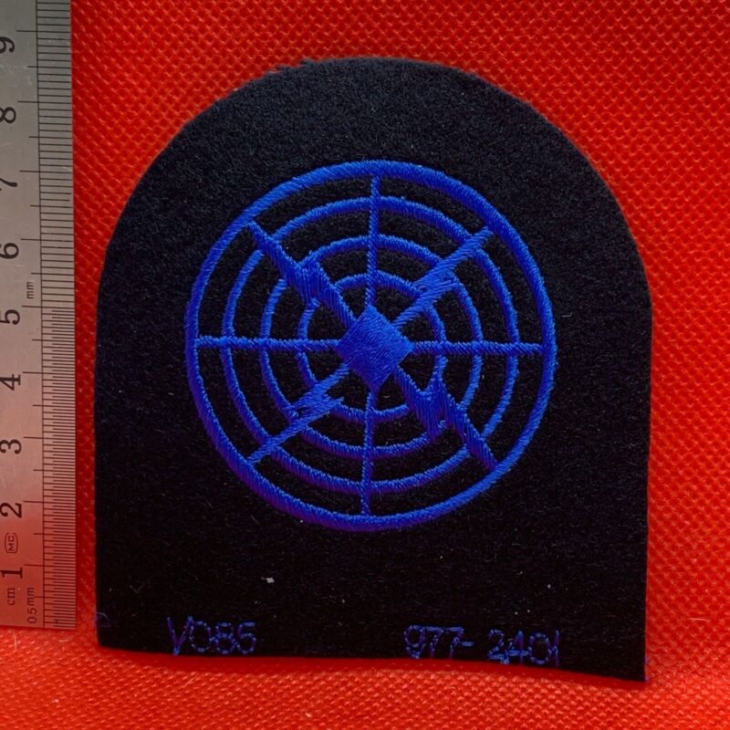 Unissued WOMEN'S ROYAL NAVY WRNs Trade Badge - Radar Operations - B18 - The Militaria Shop