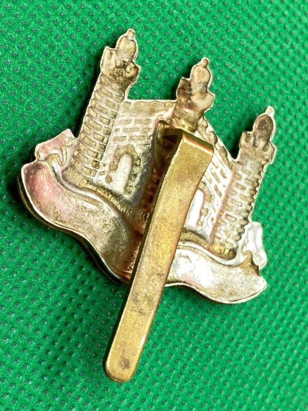Original British Army The Cambridgeshire Regiment Cap Badge - The Militaria Shop