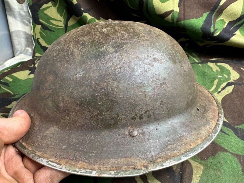 British Army Mk2 Brodie Helmet - Original WW2 - South African Manufactured - The Militaria Shop